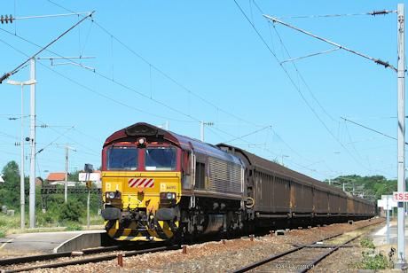2216. CLASS66 66190 MA100 62064 15H17 PONT DE LA D